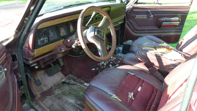 Illustration for article titled Here's What's Wrong With My Free Jeep Grand Wagoneer